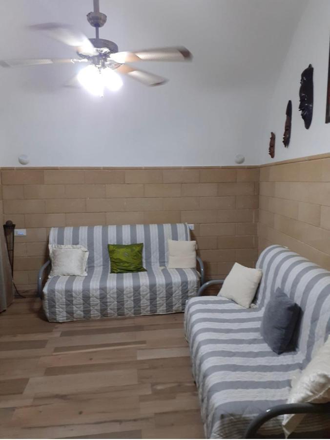 شقة Casa Emilia مونوبولي المظهر الخارجي الصورة